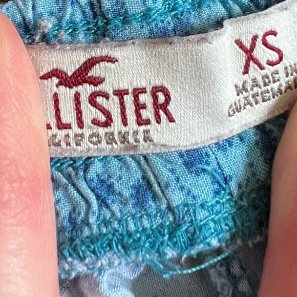 HOLLISTER MULTICOLORED BOHO / PAISLEY PRINT FLOWY SHORTS SIZE EXTRA SMALL - Picture 3 of 4